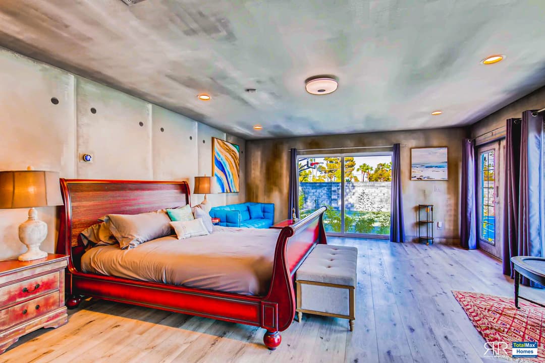 TotalMax Homes Bedroom
